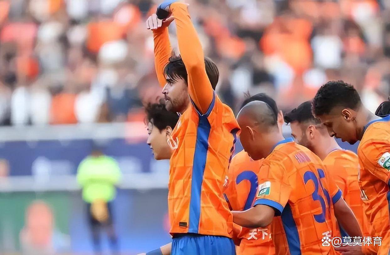 亚博娱乐网站 -赛地聚焦——欧联关键时刻热度飙升；成都蓉城内部沟通；震撼外界；临场指挥获称赞的简单介绍